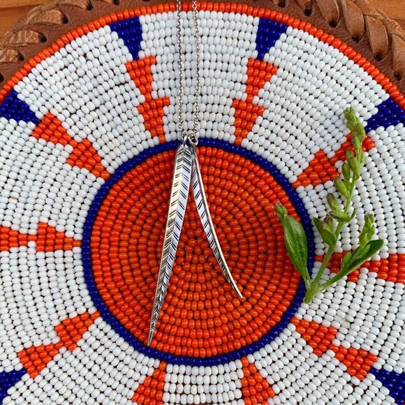 Me & Ro Extra Long Leaf Pendant - Picture 10 of 13